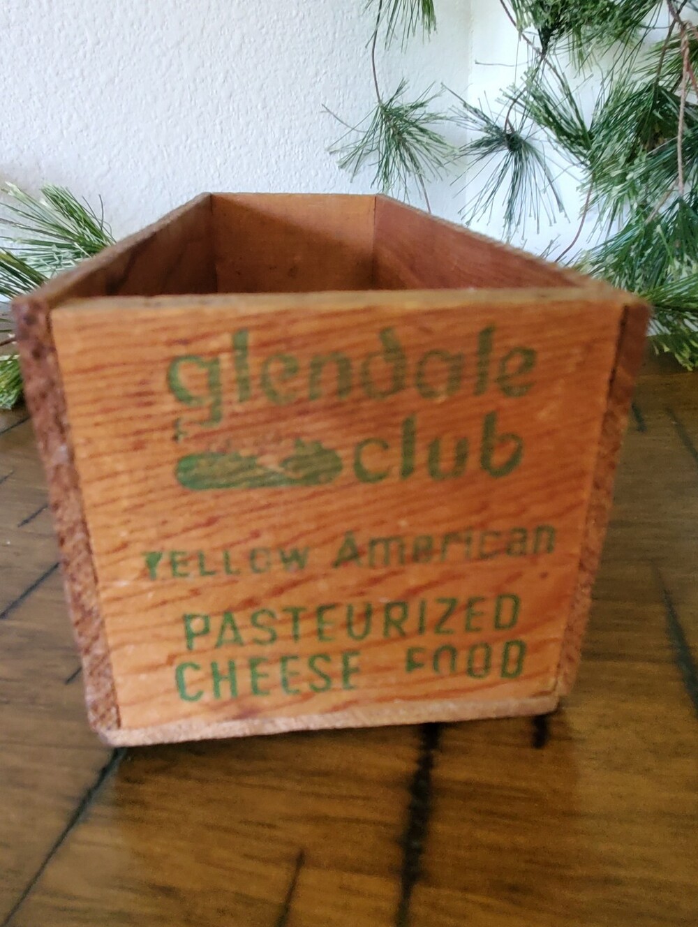Vintage Glendale Club Wooden Cheese Box Rustic Farmhouse Decor Pauly Wisconsin - Picture 7 of 10